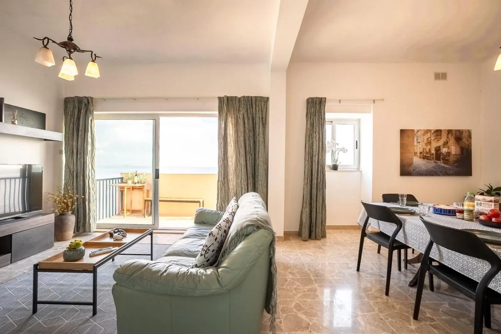 Sea Front 3 Bedroom Apartment With Ps5 Sliema Malta